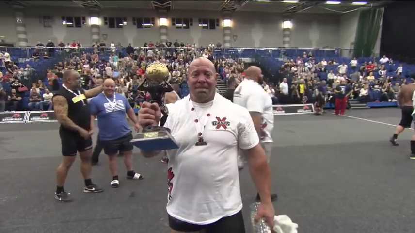 Strongman - Nick Best Worlds Strongest Man Masters 2016 Winner