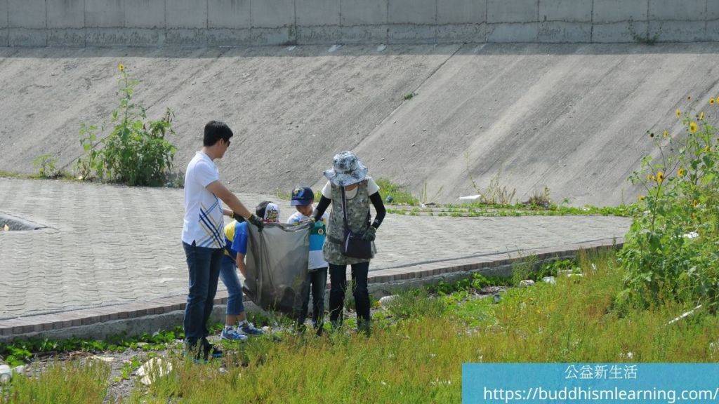 公益活動：福寶濕地淨灘、賞鳥、生態教學