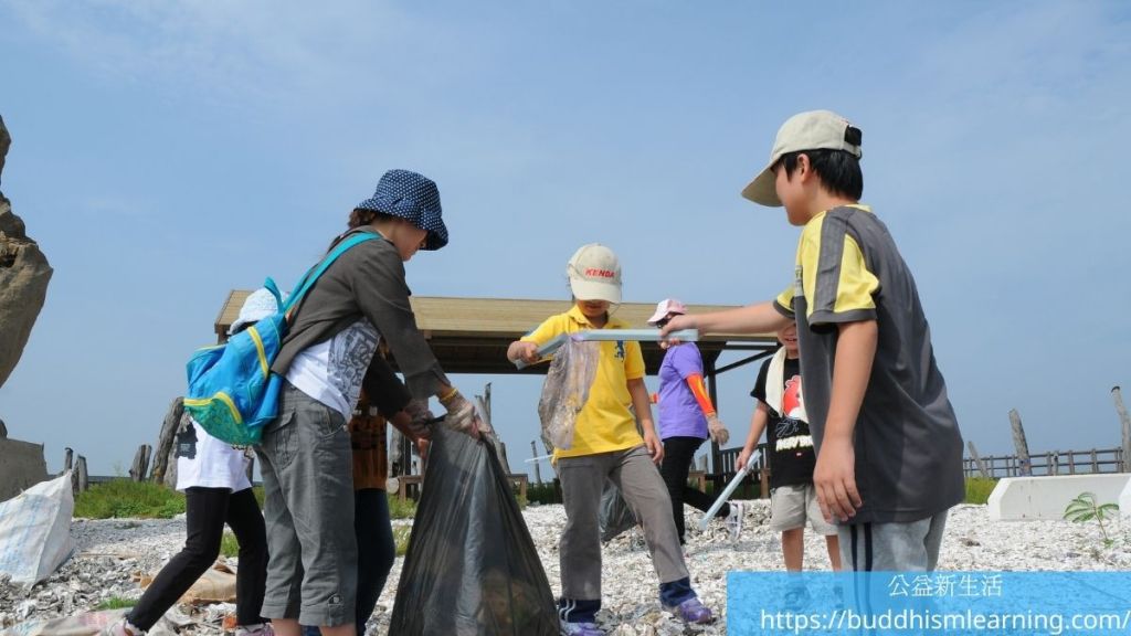 公益活動：福寶濕地淨灘、賞鳥、生態教學
