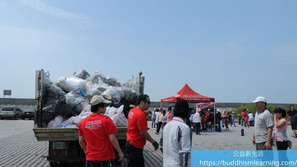 公益活動：福寶濕地淨灘、賞鳥、生態教學